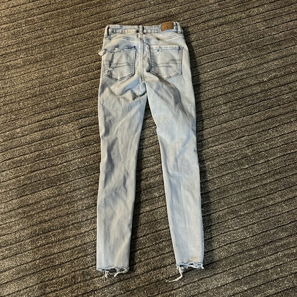 American Eagle Hi Rise Jegging size 2 - Picture 4 of 6